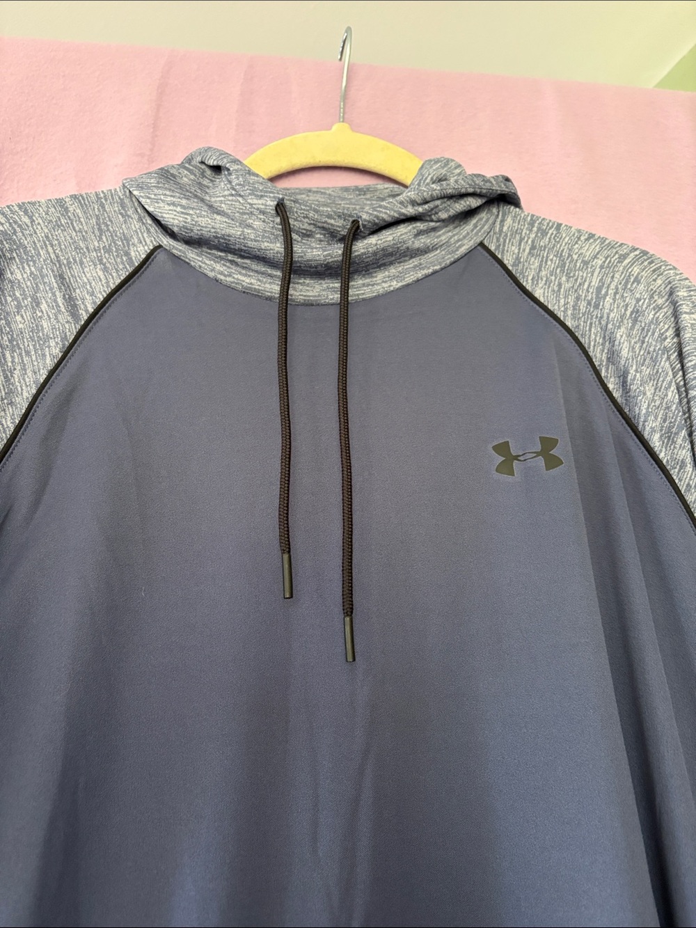 Under Armour Navy and Heather Grey Performance Hoodie - Picture 4 of 7
